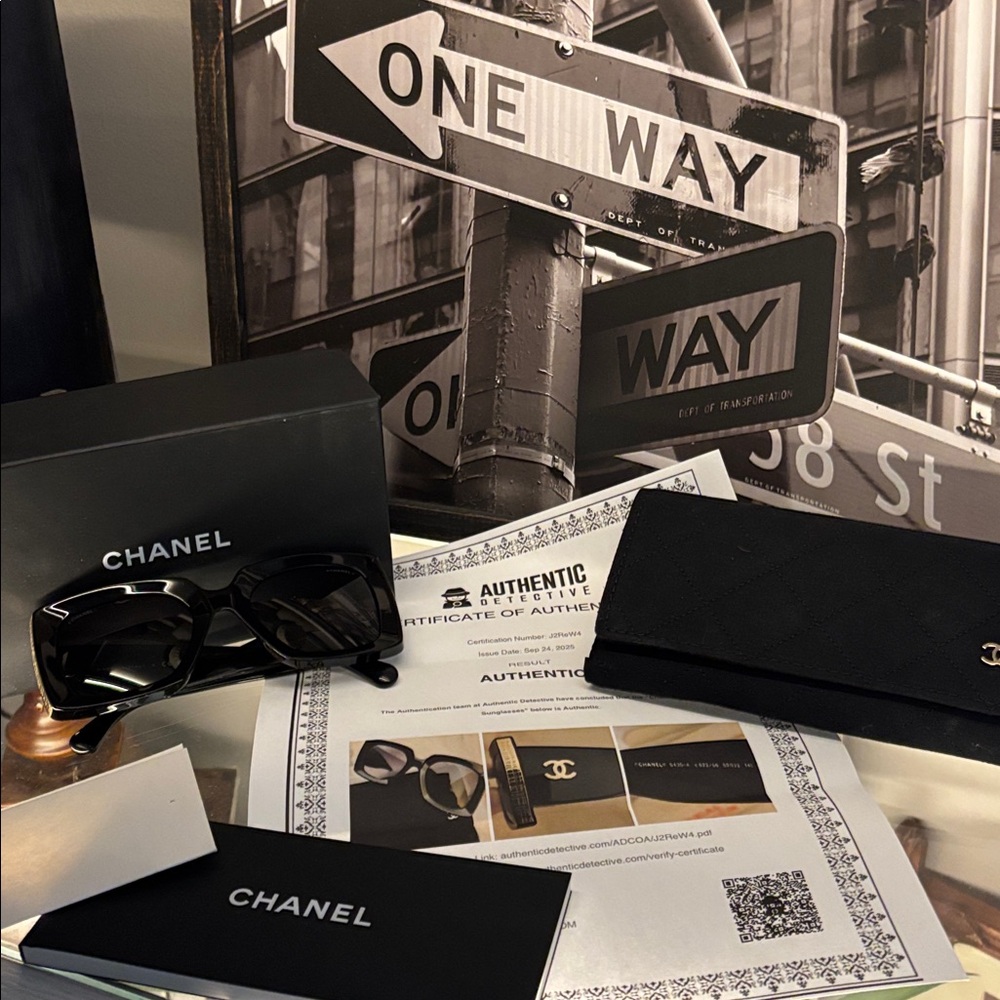 CHANEL Elegant Black Sunglasses Full inclusion with COA - Picture 2 of 16